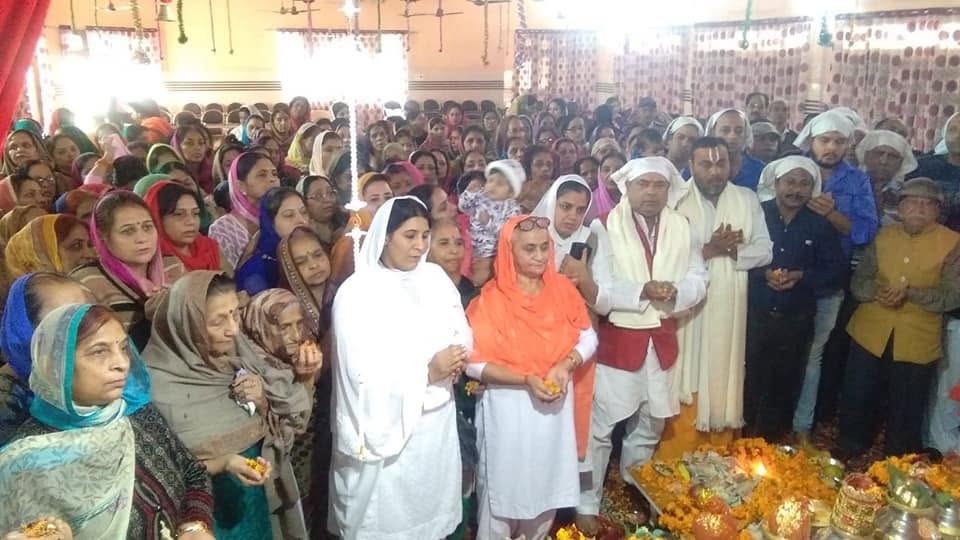 Nakur Wale Baba Ji — sacred moment at the Nakur ashram